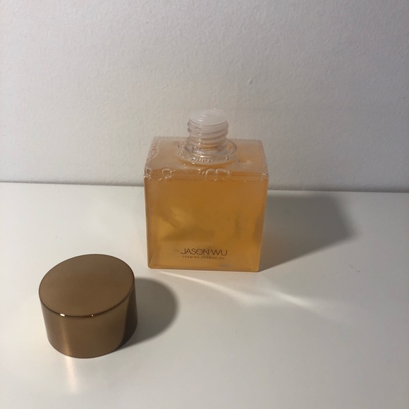 Jason Wu Foaming Shower Oil 6.7 OZ - Picture 5 of 10